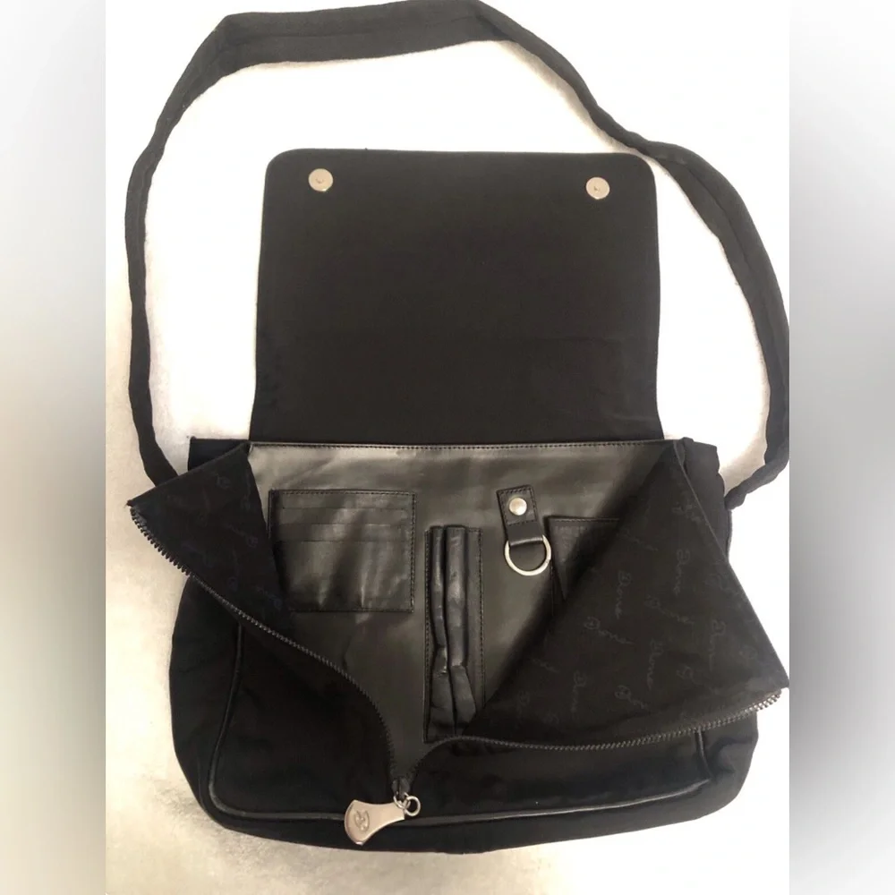 Unisex Messenger Bag Structured Sleek Onyx Vegan Leather Multi-Pocket Satchel